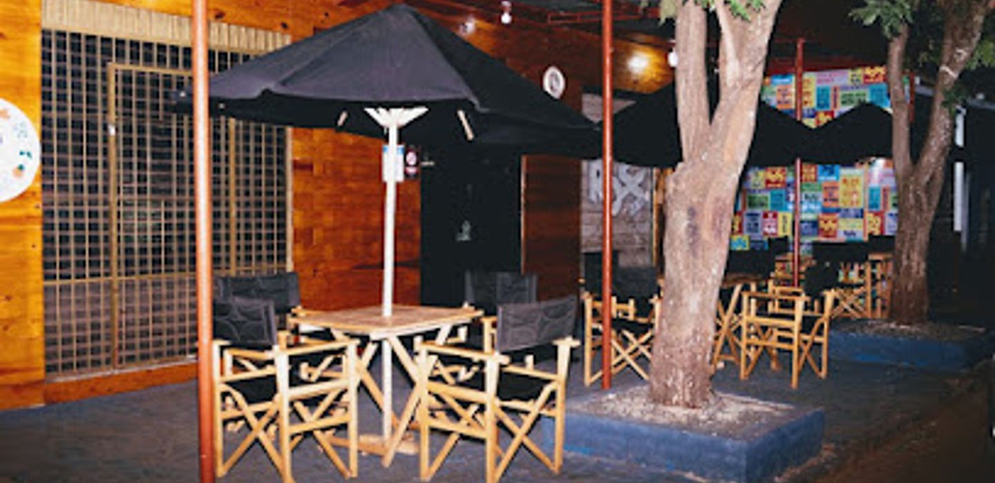 Ross Lounge