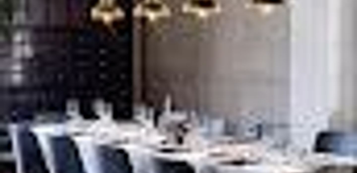 ROOTS Restaurant