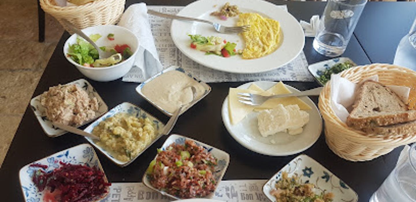 The Quarter Cafe