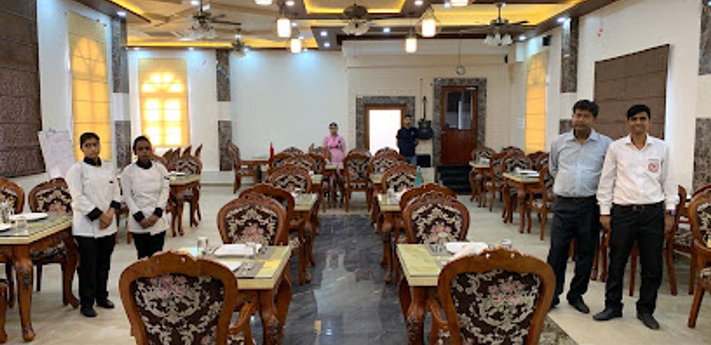 1916 Cafe & Restaurant