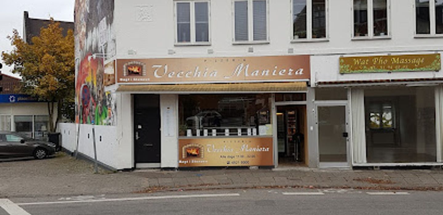 Vecchia Maniera