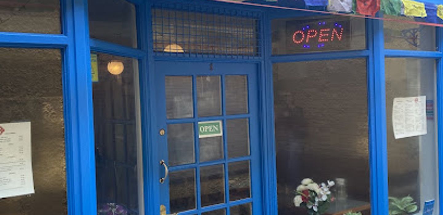 Everest Kitchen