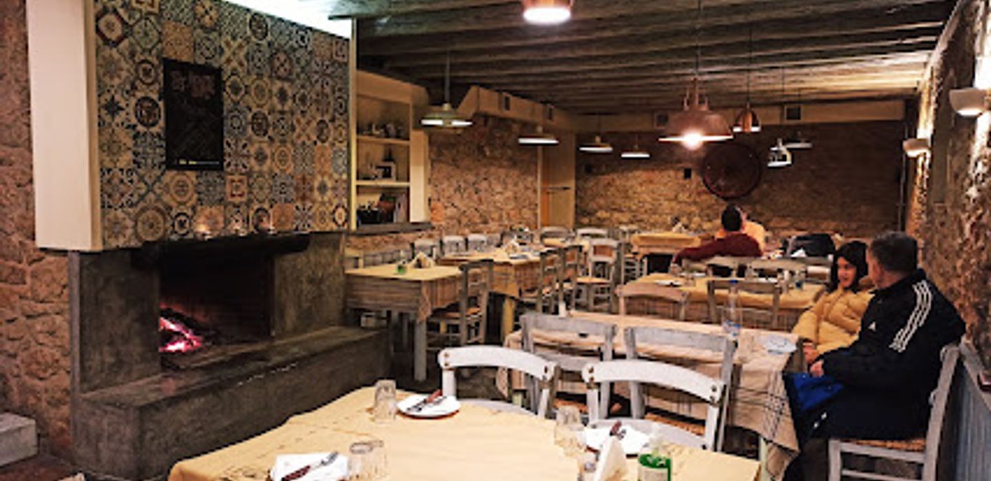 Stable Thrakotaverna Nafplio