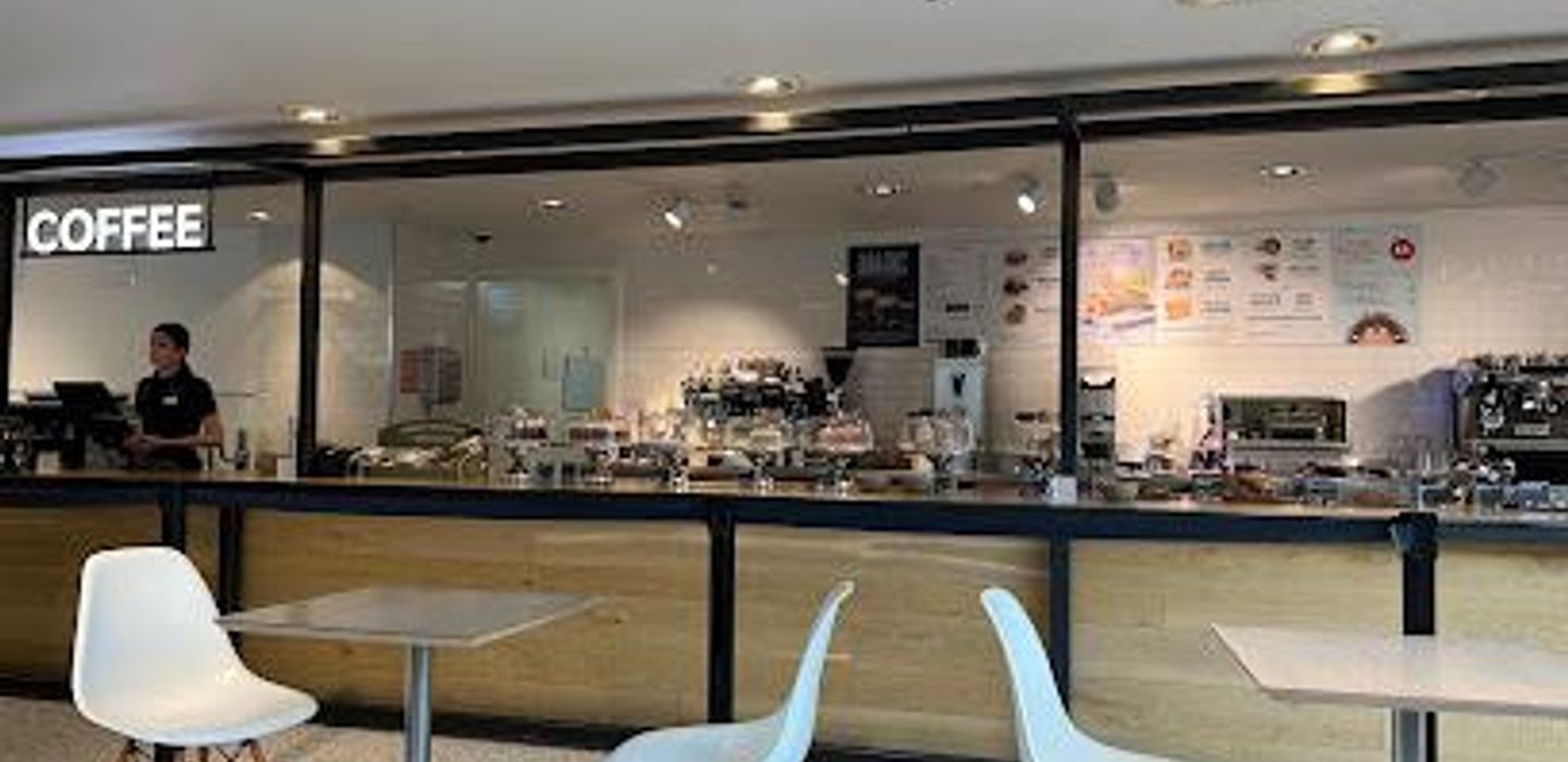 M&S Café
