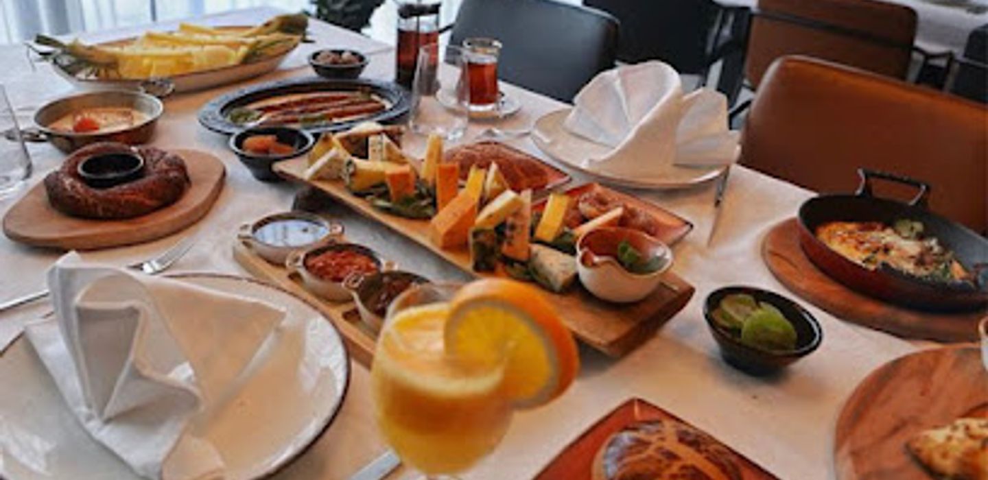 Hillstone Restaurant