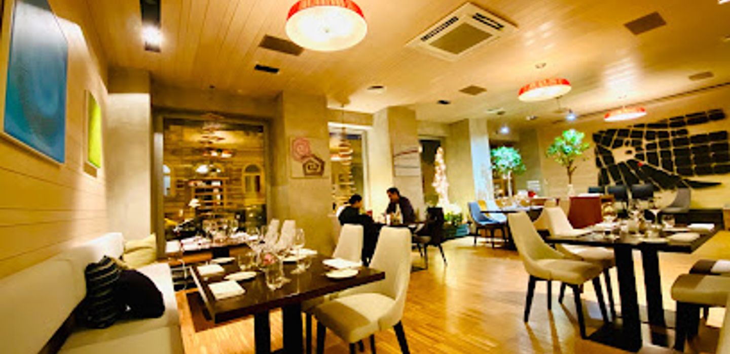Restaurant BLUE WAGON