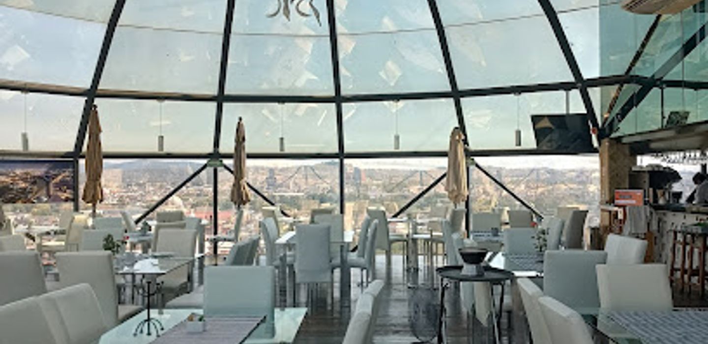 La Cúpula