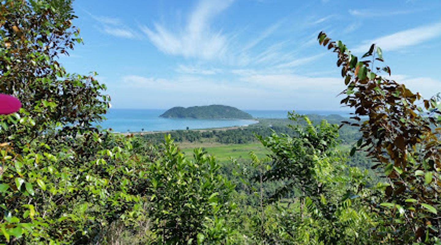 Chouchou Bay Beach