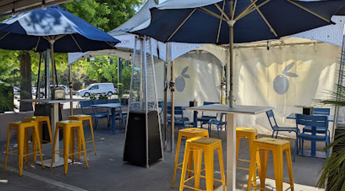 Manakish Oven & Grill
