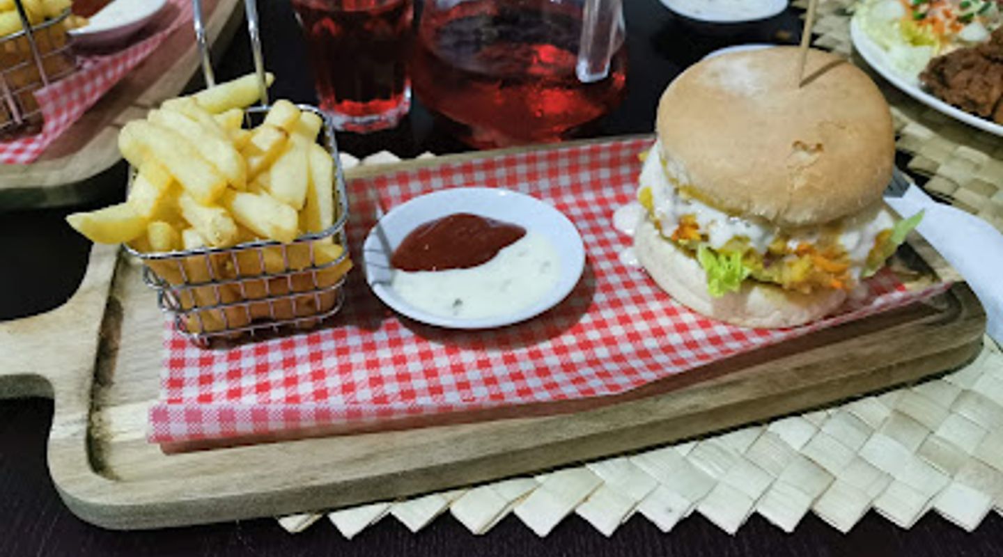 Rosy’s Burgers