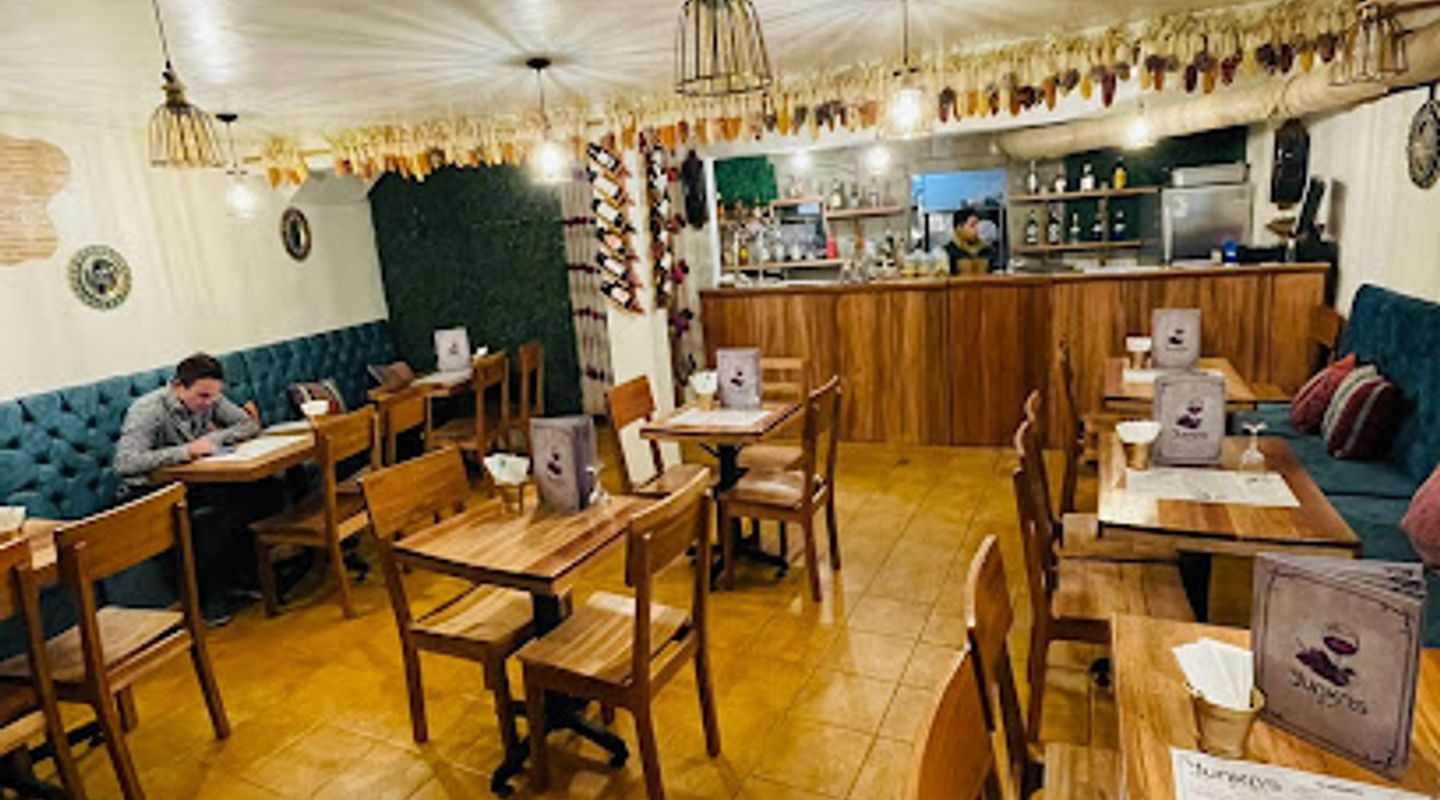 Ofrenda Peruvian Healthy Food