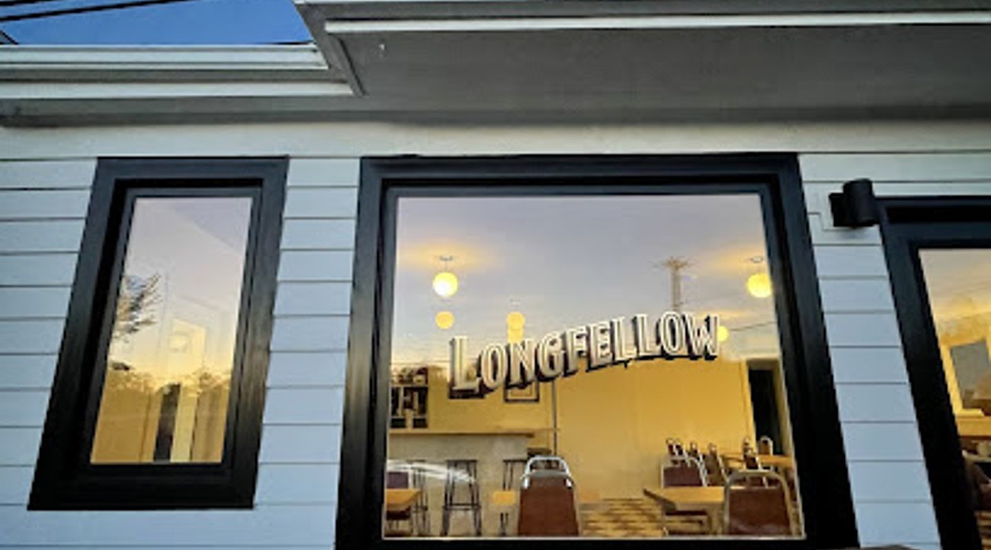 Longfellow Restaurant