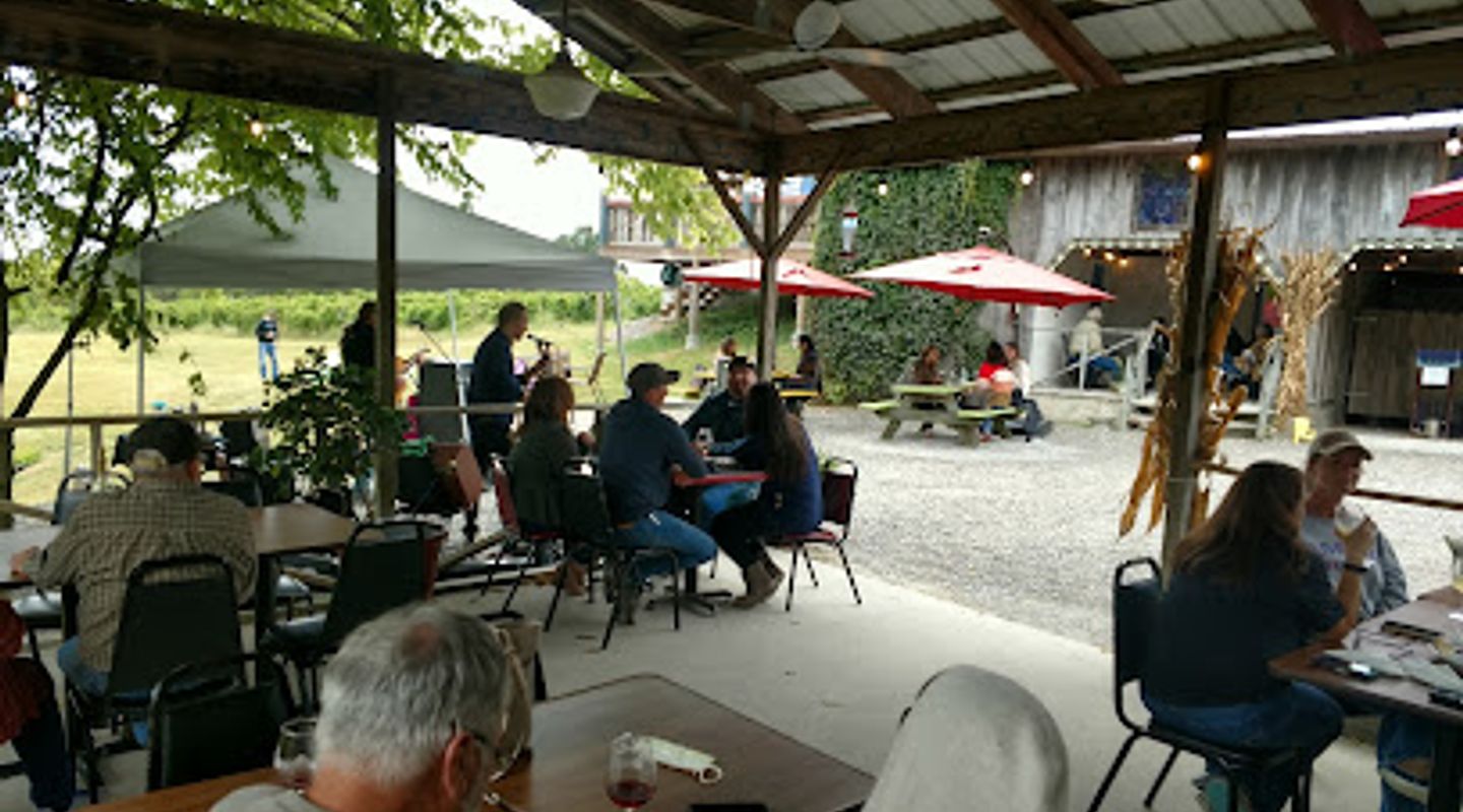 Peachbarn Winery & Café