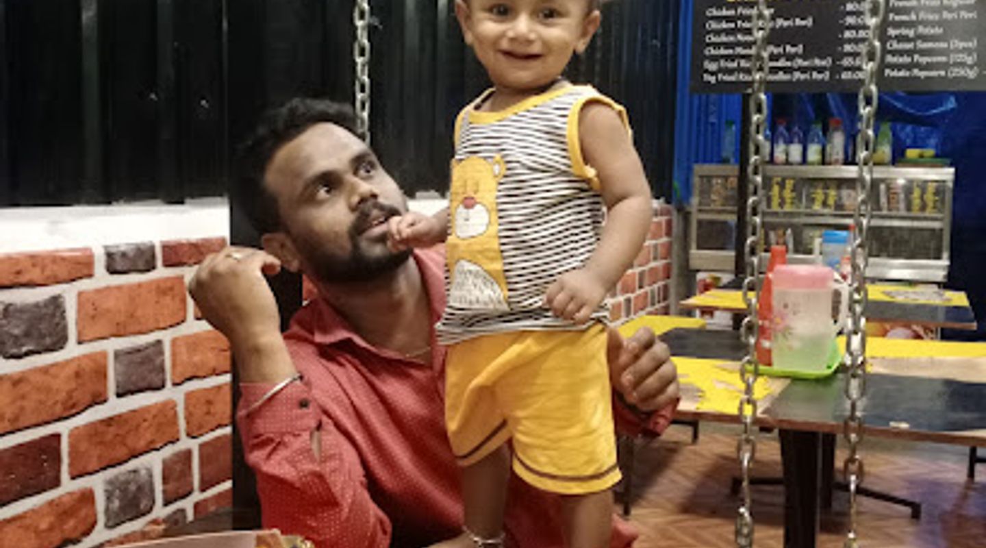 ஊஞ்சல் உணவகம் / Swing Restaurant