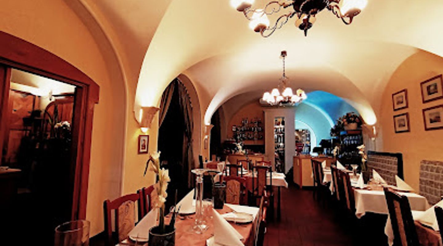 Restauracja Kamienne Schodki s.c.
