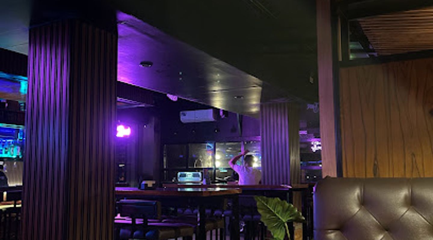 4D' Road Resto Bar & Cafe