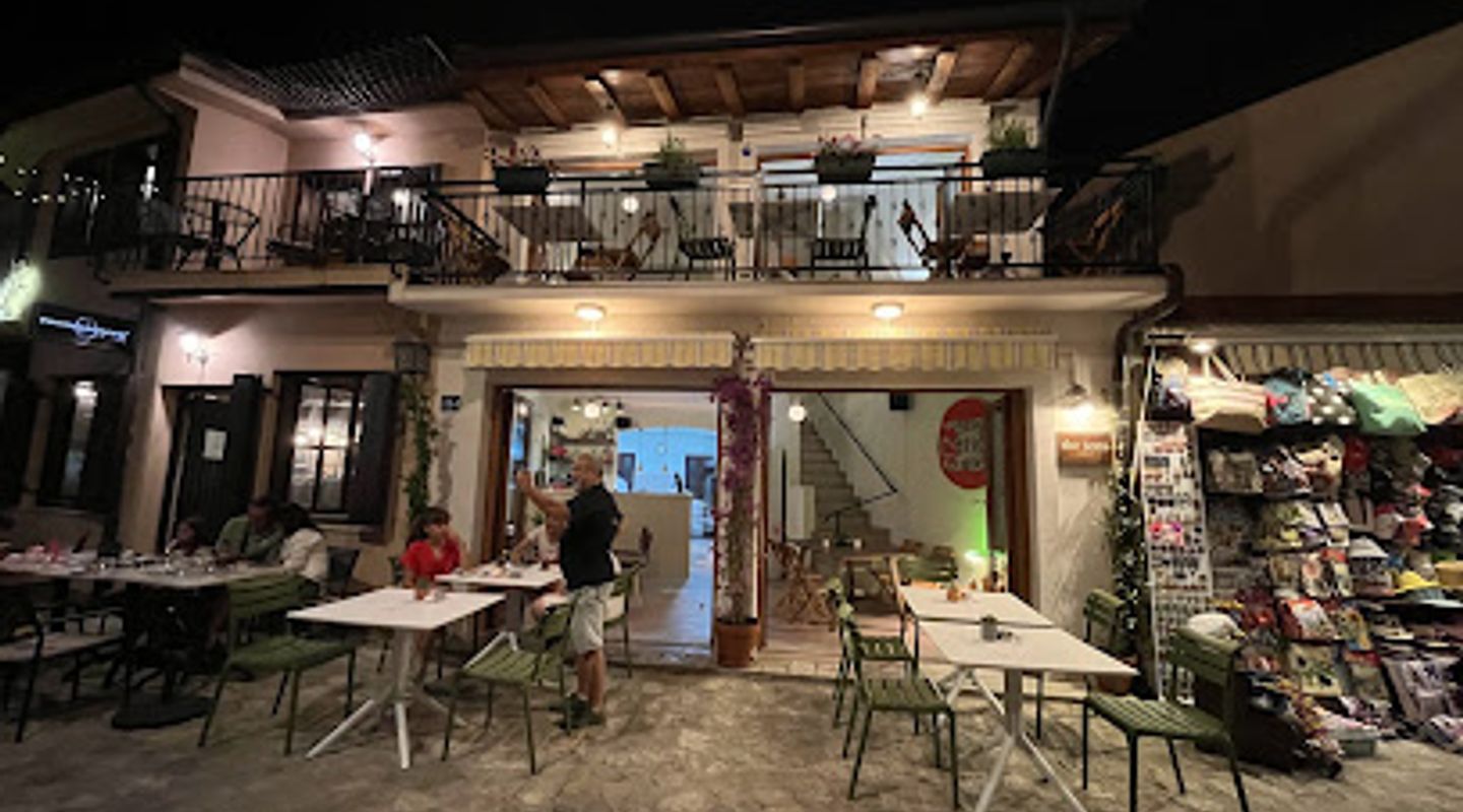 The Sons Eatery
