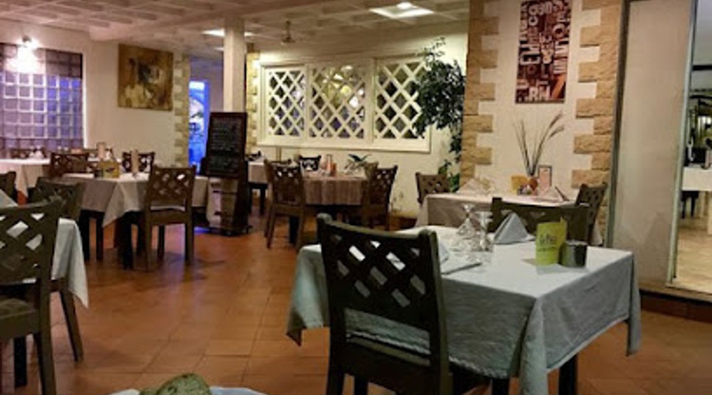 La Salsa Restaurant