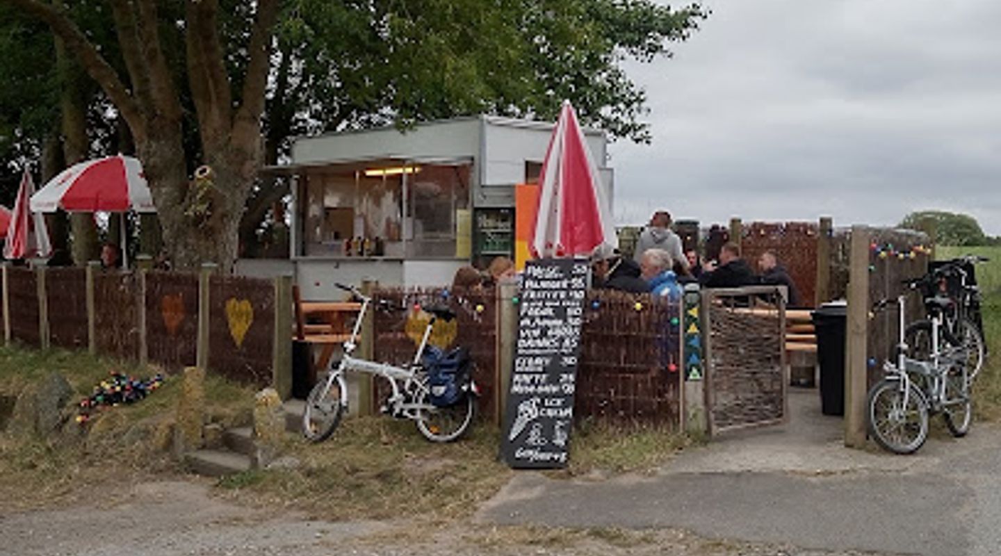 Lyø Havnegrill
