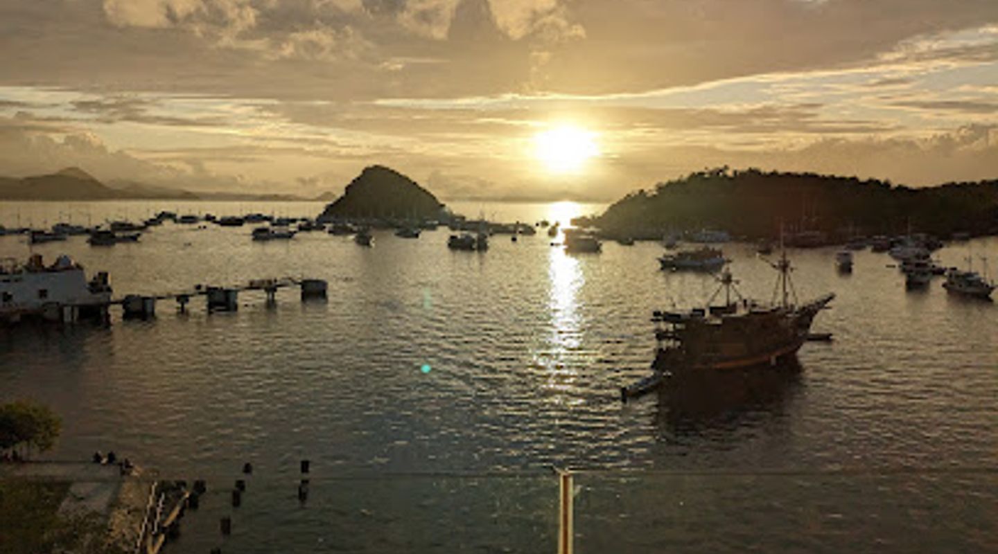 The Bay Restaurant