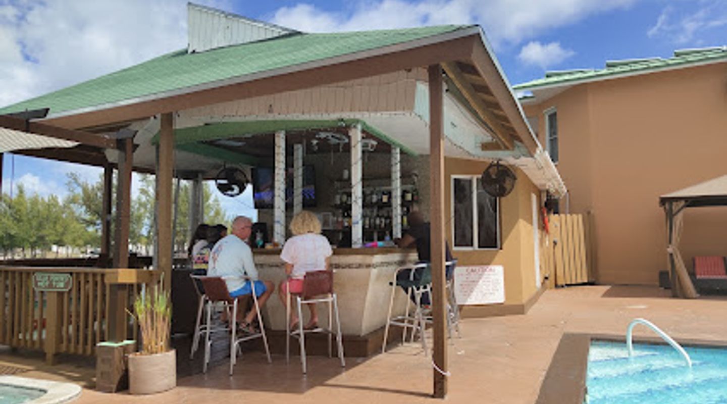 Madkap Restaurant & Bar