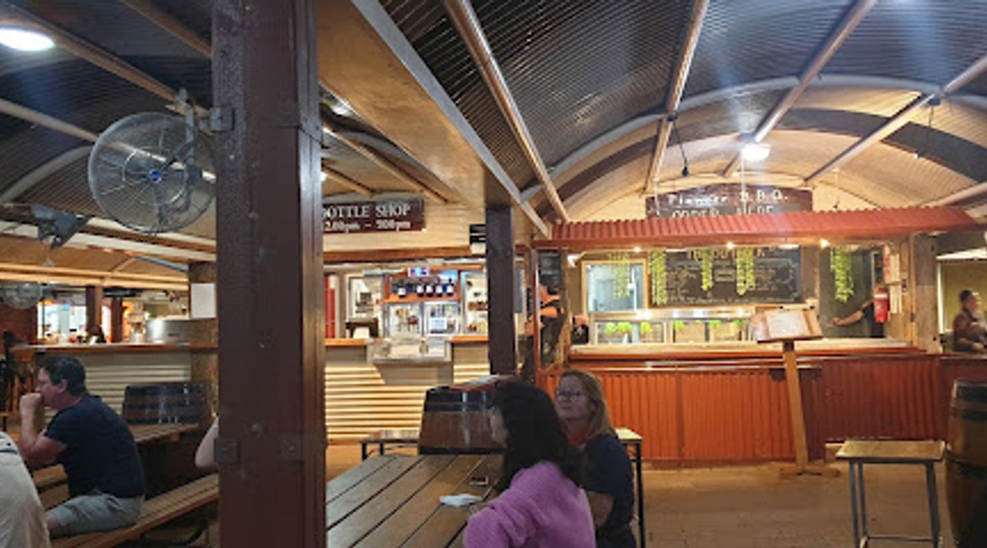 Outback BBQ & Bar