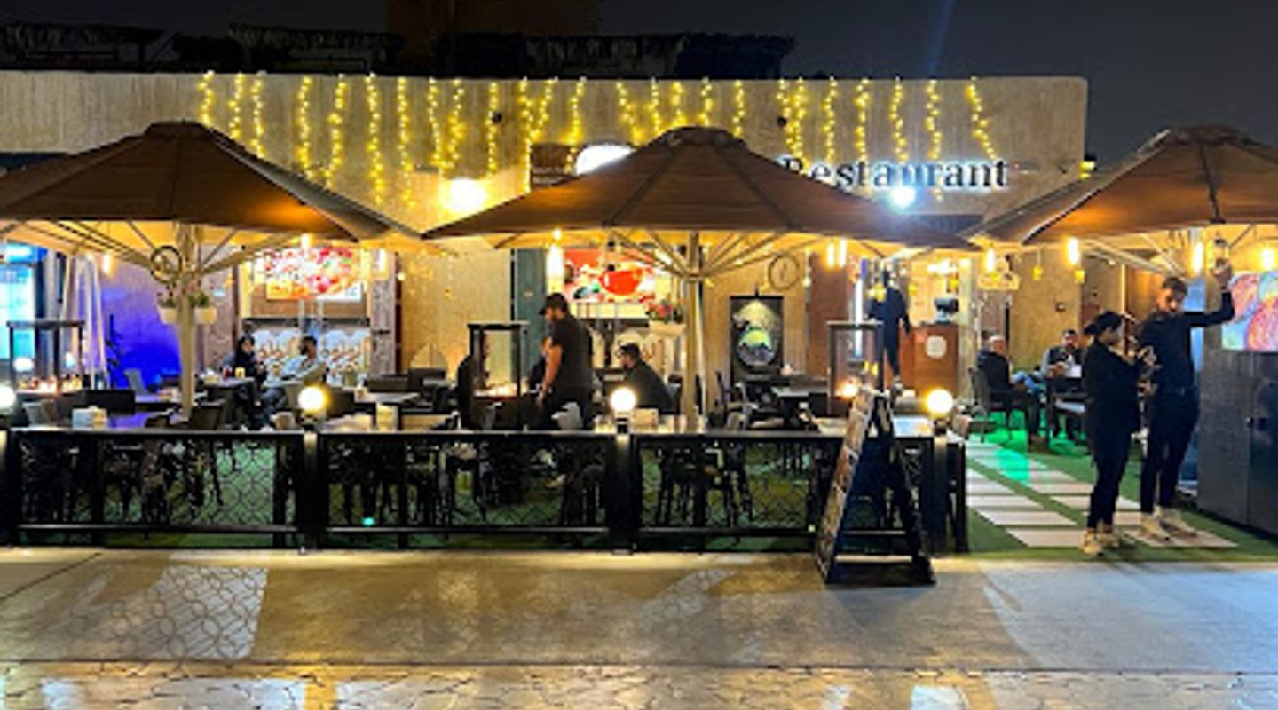South Pearl Restaurant
