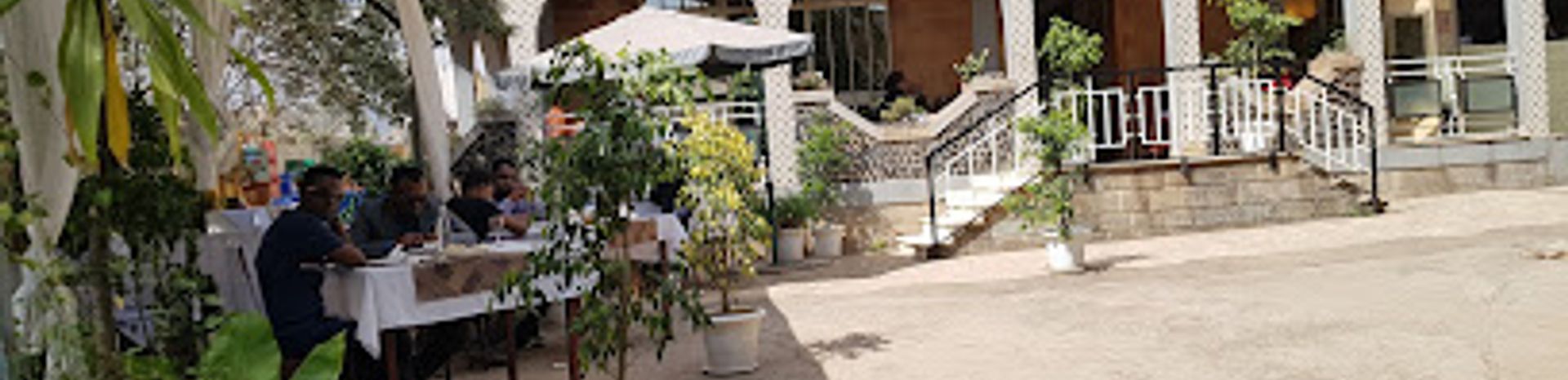 Restaurant Addis Nice Restaurants Near Me With Outdoor Seating Hotel In Addis Abeba Best Western Plus Addis Ababa