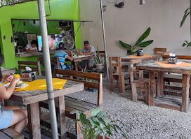 Los Charly's