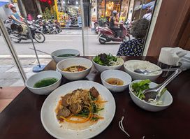 Katze Vegan & Vegetarian