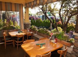 The Stone House Café