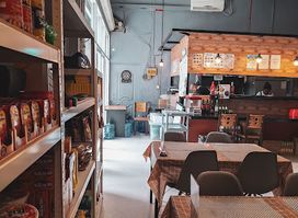 Suji's Grill & Sushi