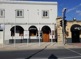Universal Sport Bar & Restaurant