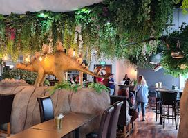 Jurassic Grill Loch Lomond