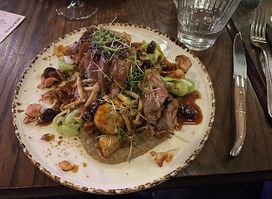 Duck & Rose