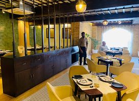 Tandoor Villa
