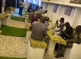 Restaurant in Onitsha - 046_AROLI