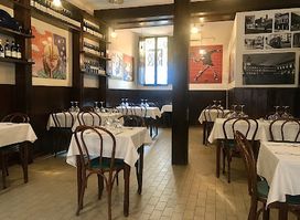 Antica Osteria Le Mura