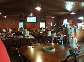 LT's Seafood & Steakhouse