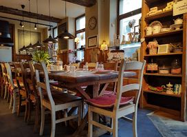 Chez Madame Oleson