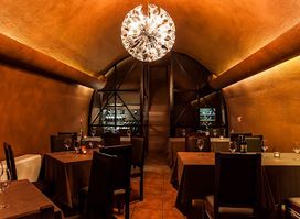 Albertina Restaurant & Wine