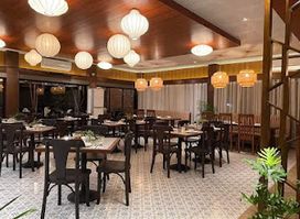 LACARAN Thai & Filipino Restaurant