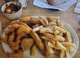 Jimmies Walleye & Catfish