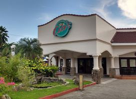 Coco's South Bistro