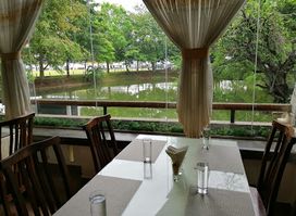 Fortune Boat Chinese Restaurant