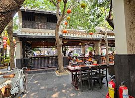 Ngon Thi Hoa Restaurant