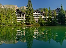 Hotel Lago di Braies