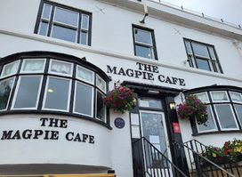Magpie Café