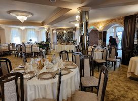 RESTAURANT MONACO