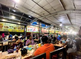 Foodcourt Simpang Lima Semarang